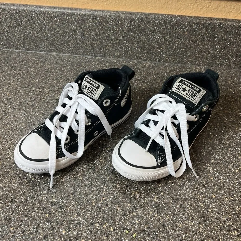 Converse All Star Kid Youth Sz 12 Black Canvas Sneaker Lace Up Mid Padded Tongue